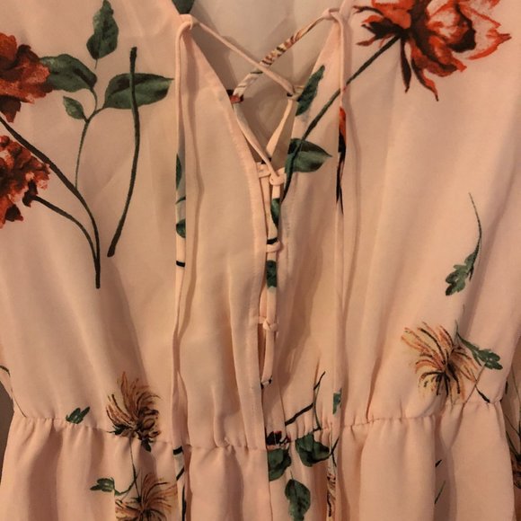 Forever 21 Floral Romper - Picture 2 of 3